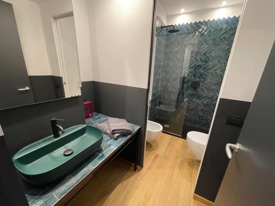 Bnb Capital Milano Central Station - Black Buitenkant foto